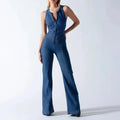 Damen-Jeans-Jumpsuit figurbetont mit Rückenausschnitt und ausgestelltem Bein